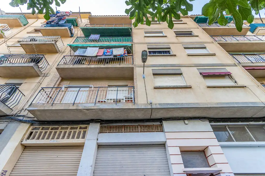 Vista exterior de Pis en venda en Barbastro amb Traster