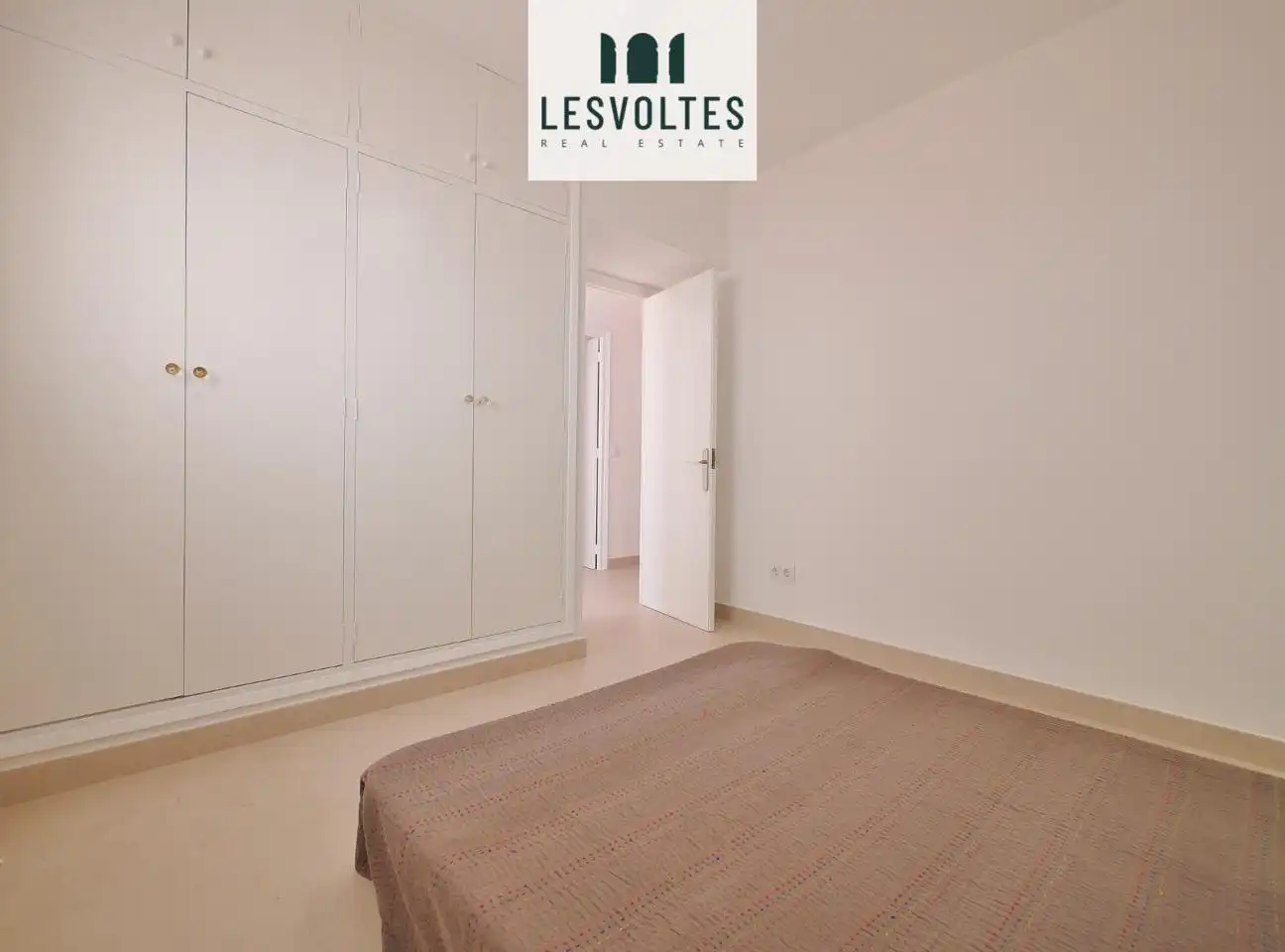 Habitación de Piso de alquiler en Palafrugell con Calefacción, Terraza y Amueblado