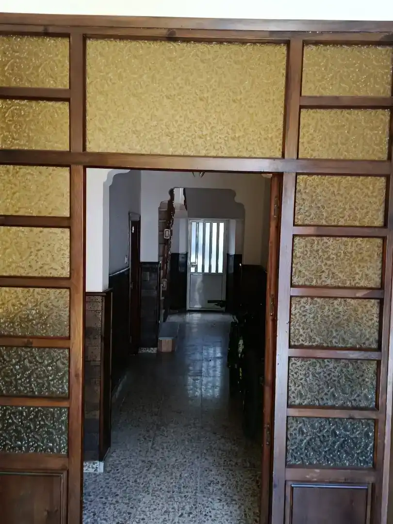 Casa adosada en venda en Linares amb Balcó