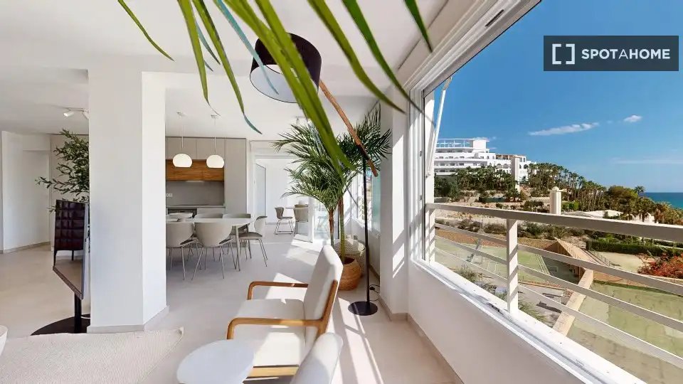 Room in Poble Nou - Montiboli