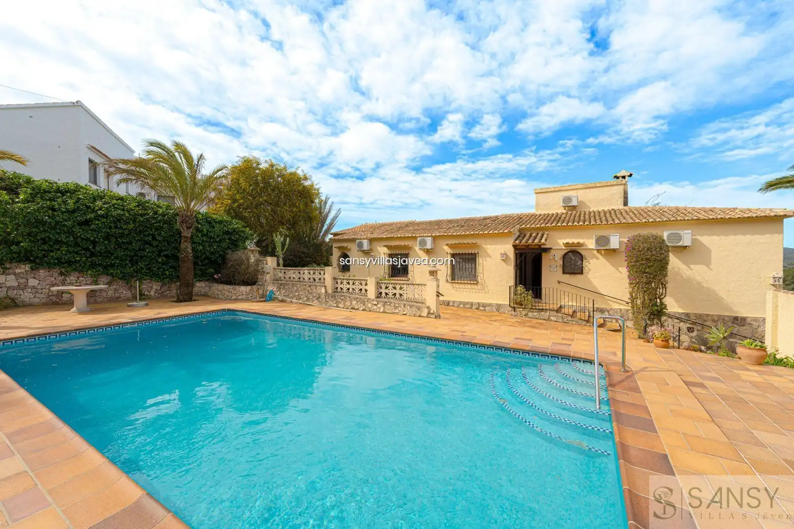 Swimming pool of Houses for sale in Jávea / Xàbia  with Air Conditioner and Storage room