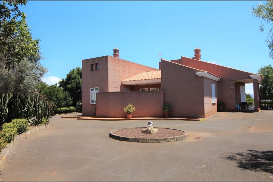 Houses for sale in Calle Domingo González Pérez, 2, Los Baldíos - Geneto - Guajara