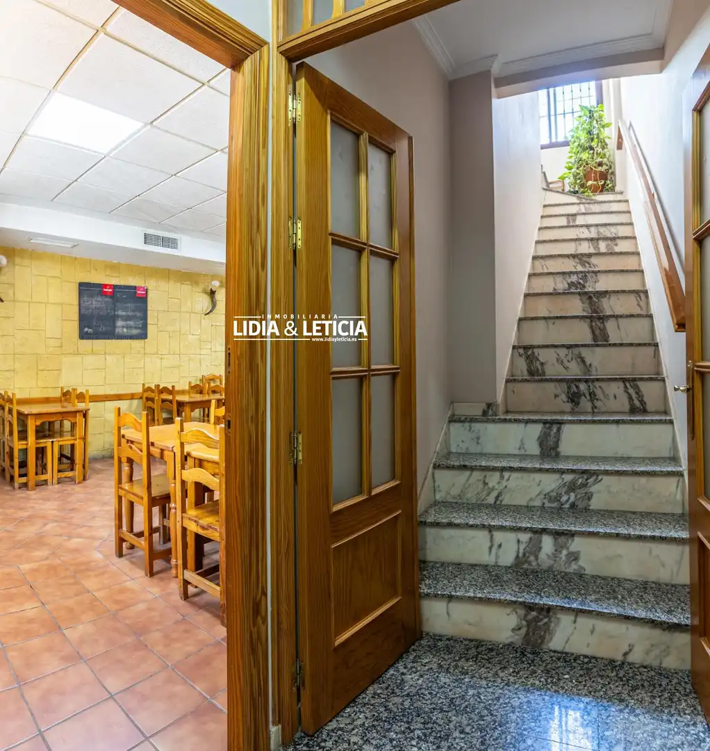 Casa o xalet en venda en Alcalá de Guadaira amb Aire condicionat, Calefacció i Terrassa