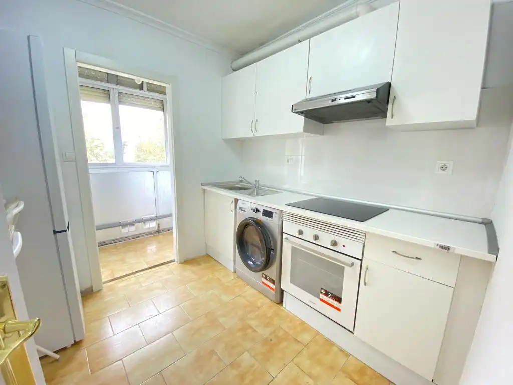 Habitación en Calle Orio, 5, Los Ángeles