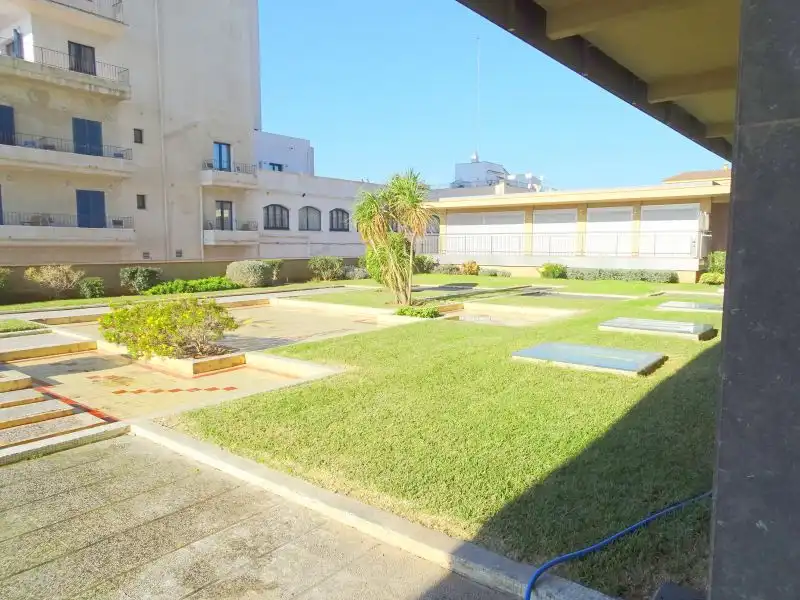 Jardín de Piso de alquiler en Palamós con Aire acondicionado, Calefacción y Parquet