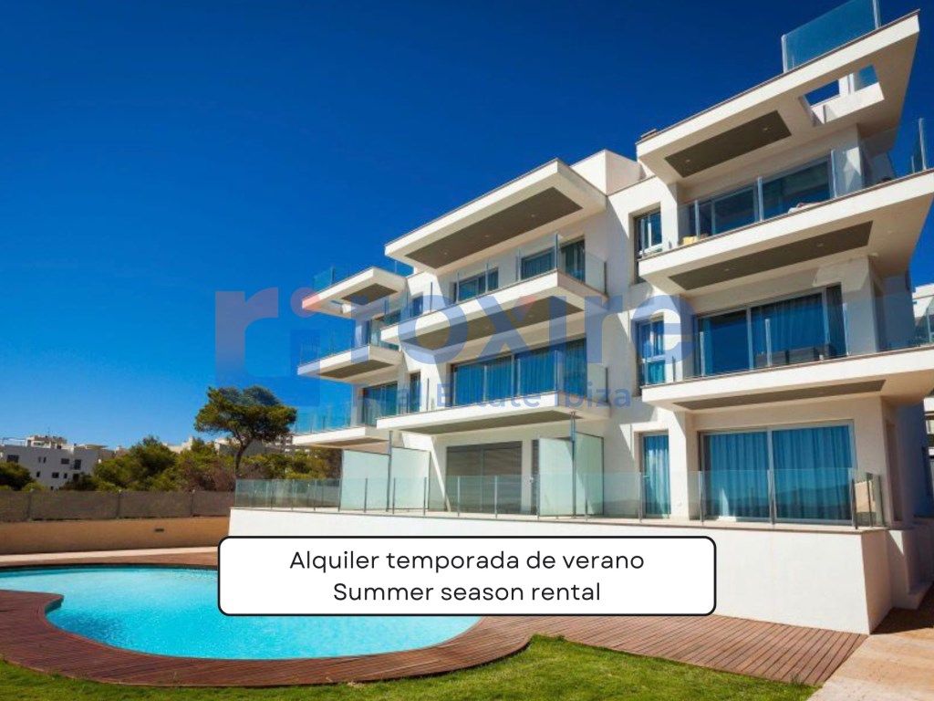 Terrasse von Dachboden zur Miete in Sant Antoni de Portmany mit Klimaanlage, Heizung und Terrasse