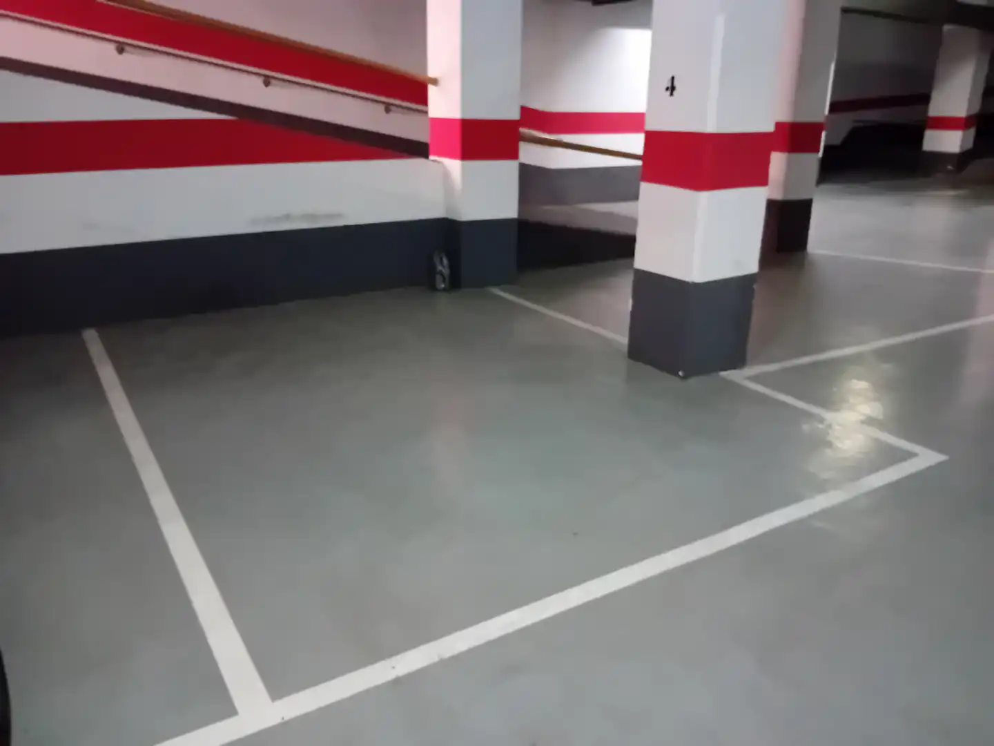 Parkplatz von Garage zum Verkauf in Zaragoza