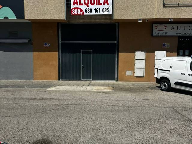 Local comercial en Alquiler en Calle de Francisco Aritio, 128 en Estación - Los Manantiales