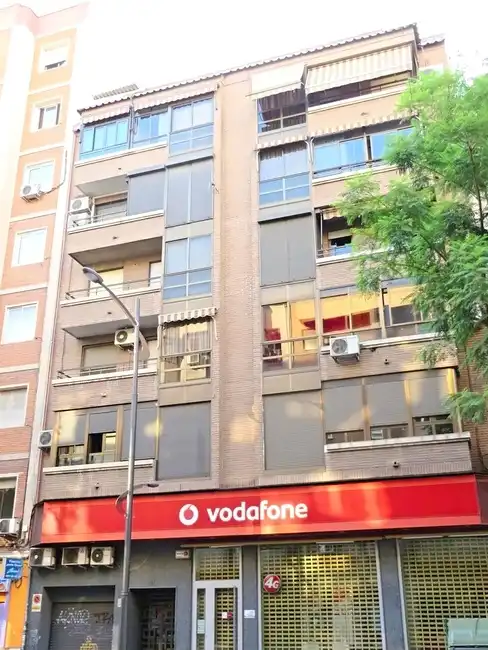 Flat for sale in C/ Floridablanca