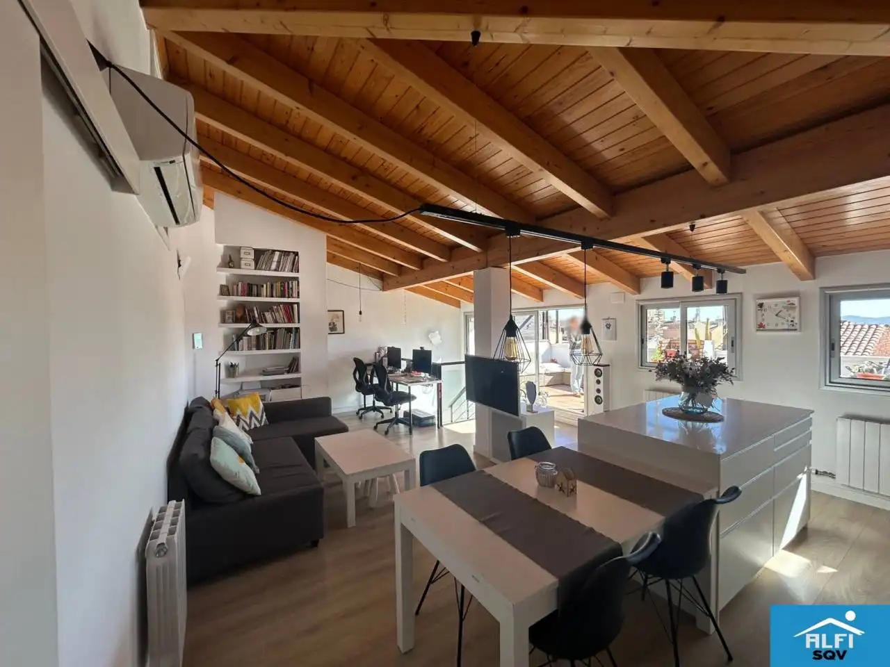 Sala d'estar de Dúplex en venda en Sabadell amb Aire condicionat, Calefacció i Parquet