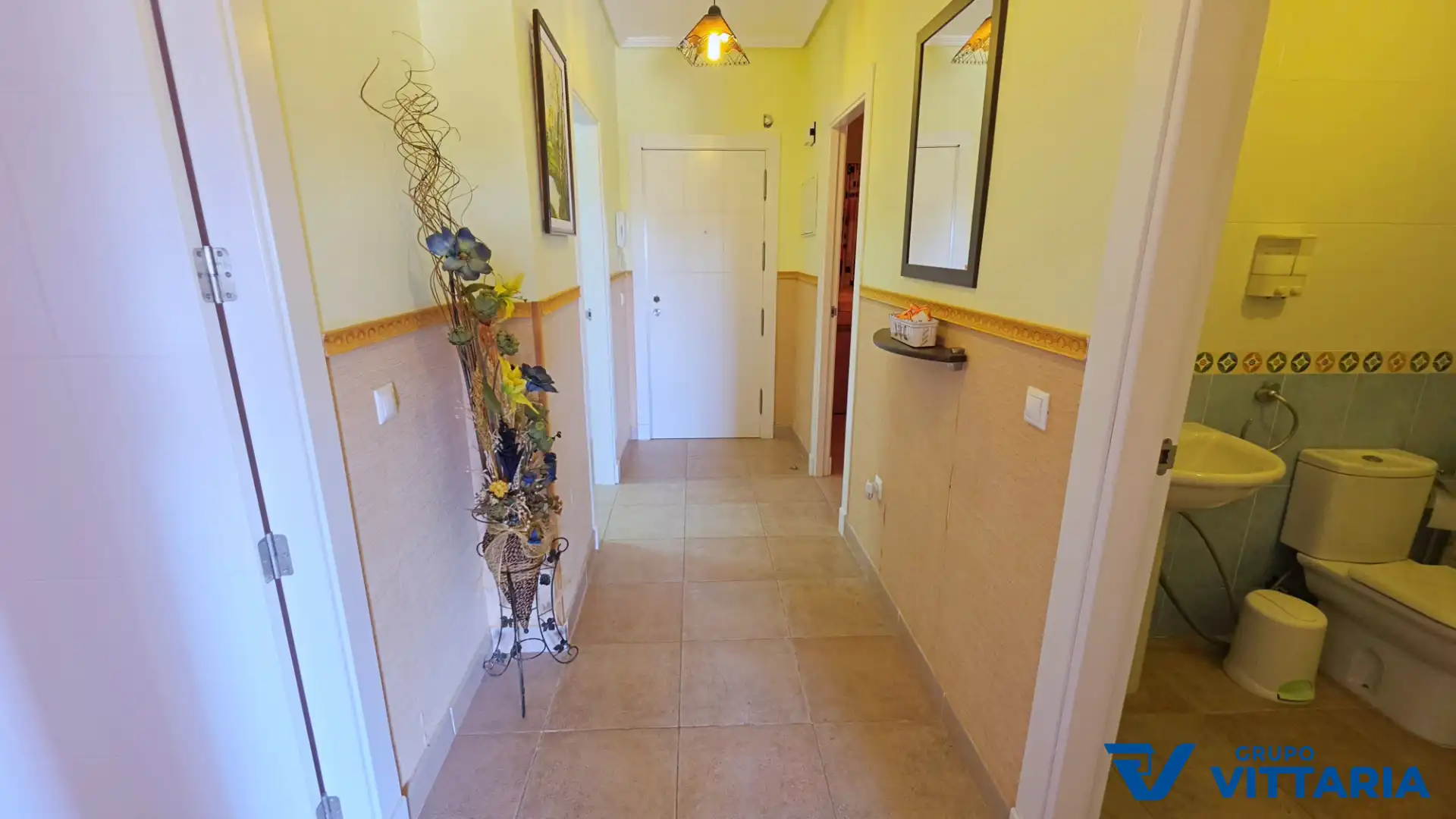 Piso en venta en Roquetas de Mar con Aire acondicionado, Terraza y Amueblado