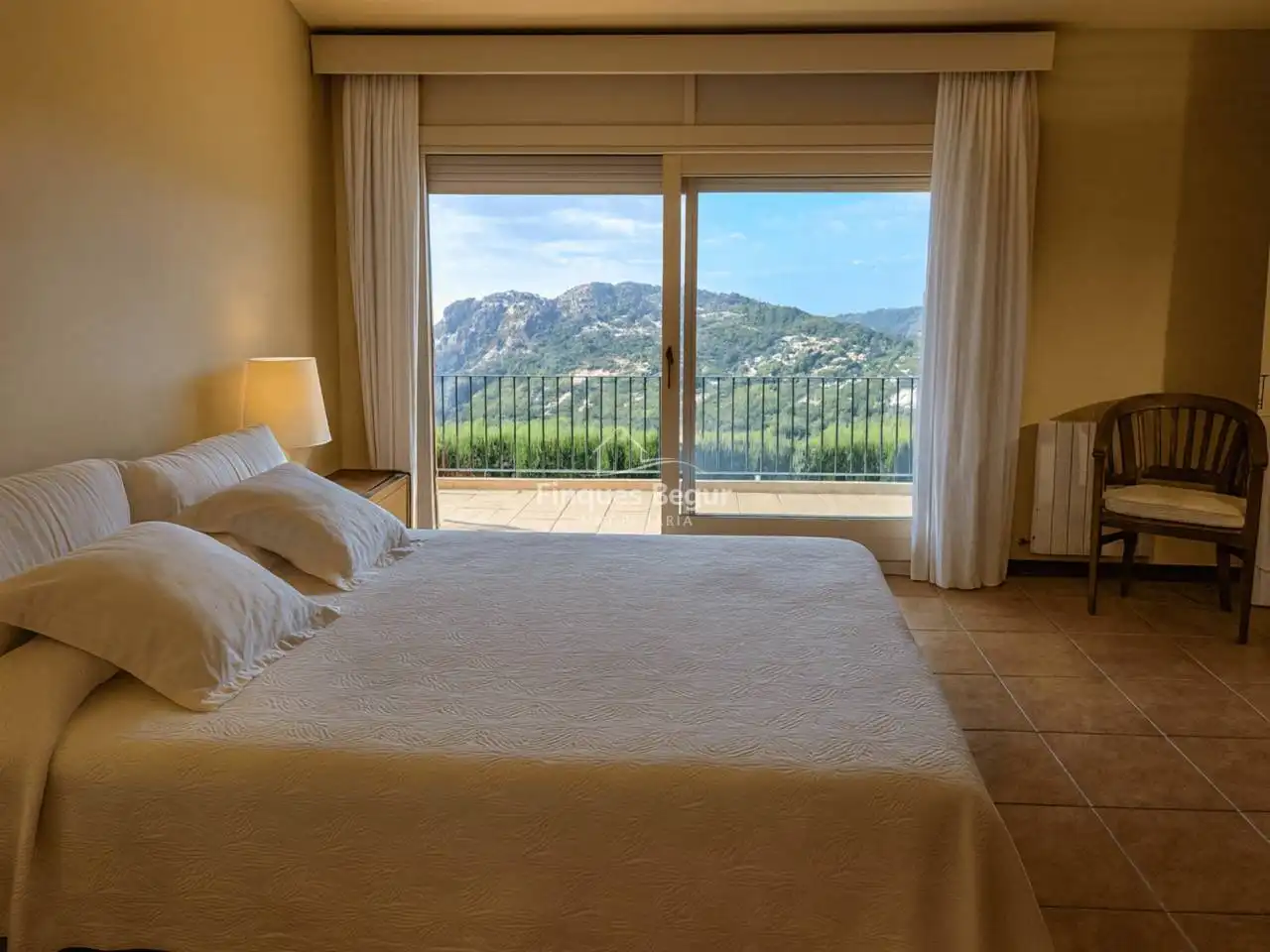 Detached house with garden for sale in Calle Lilars, imagen 10