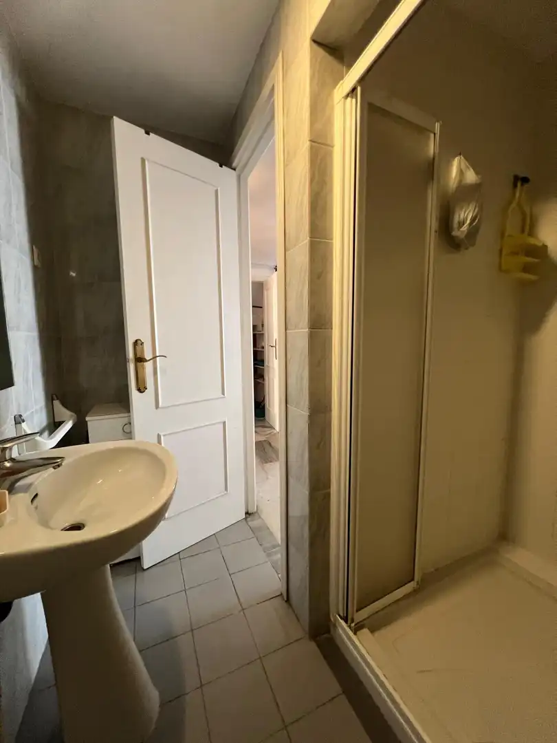 Bany de Casa adosada en venda en Fuengirola amb Aire condicionat, Jardí privat i Terrassa