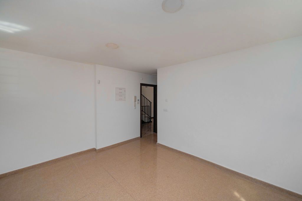 Flat for sale in Elda