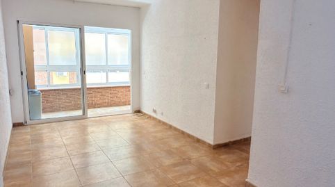 Foto 2 de Piso en venta en Calle Nuestra Señora de Los Clarines, 20, Parque Victoria Eugenia, Málaga Capital