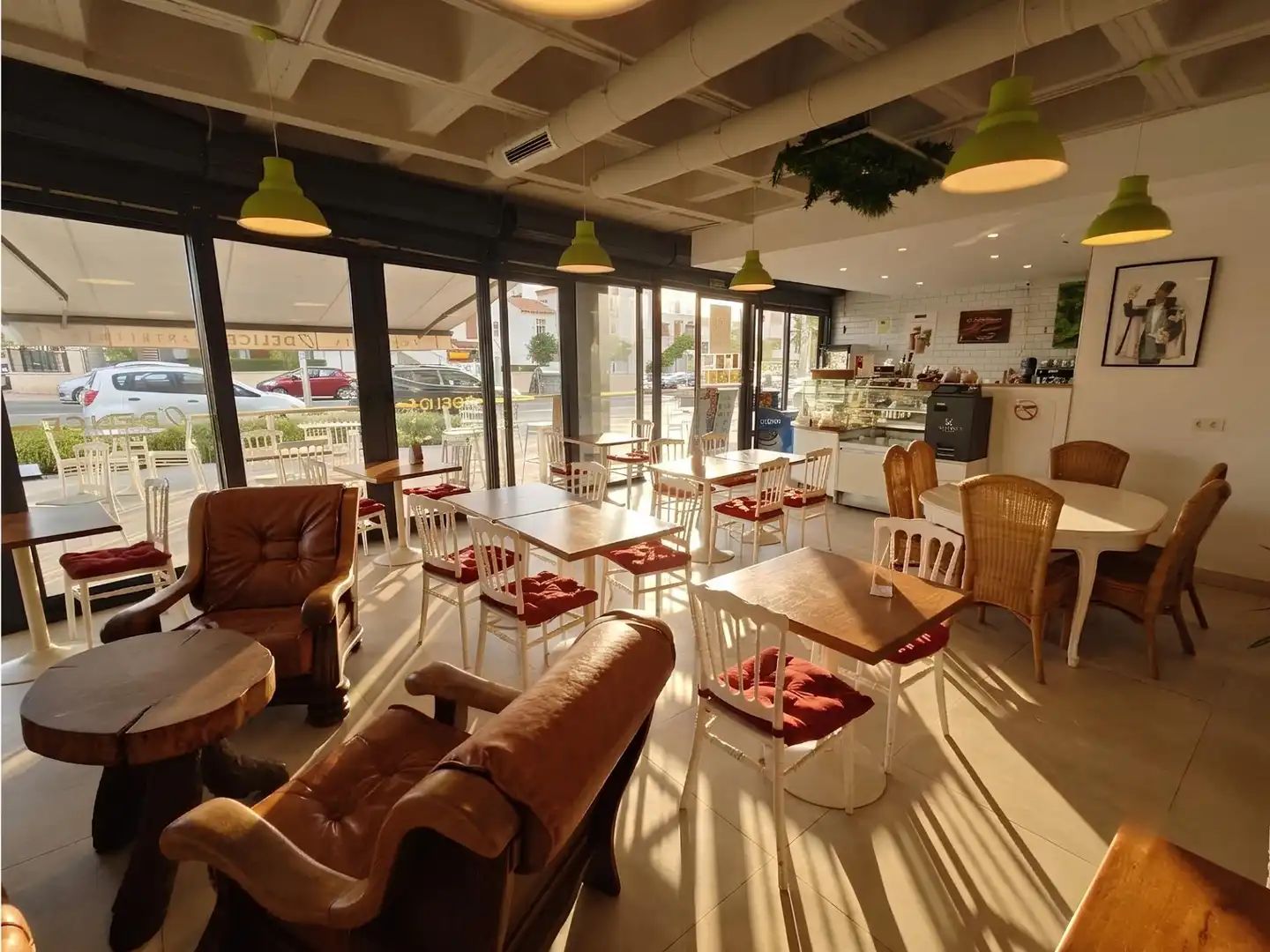 Local en traspaso en Orihuela con Terraza y Amueblado
