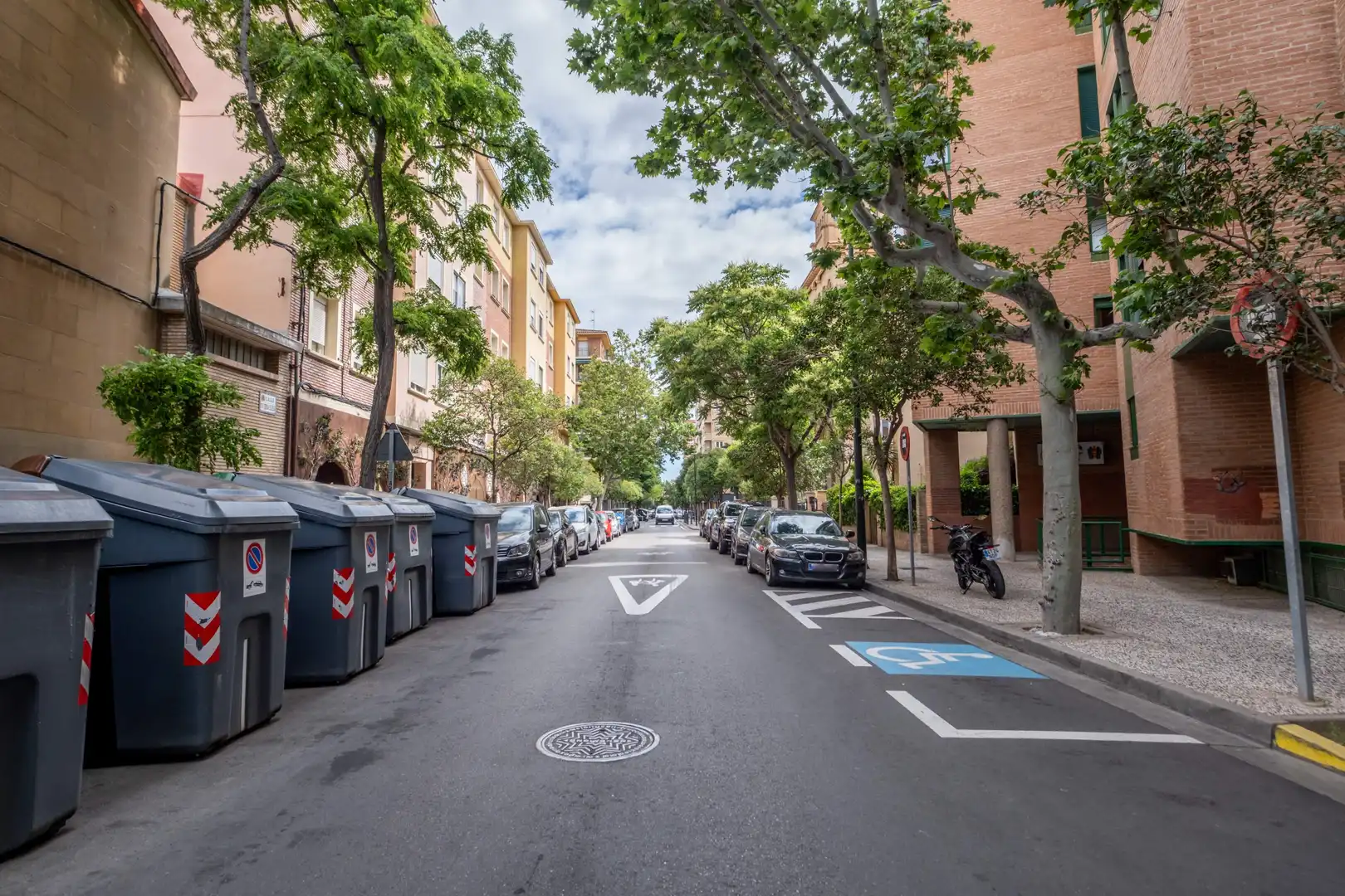 Vista exterior de Piso en venta en Zaragoza con Calefacción y Parquet