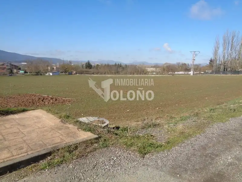 Land for sale in Zambrana