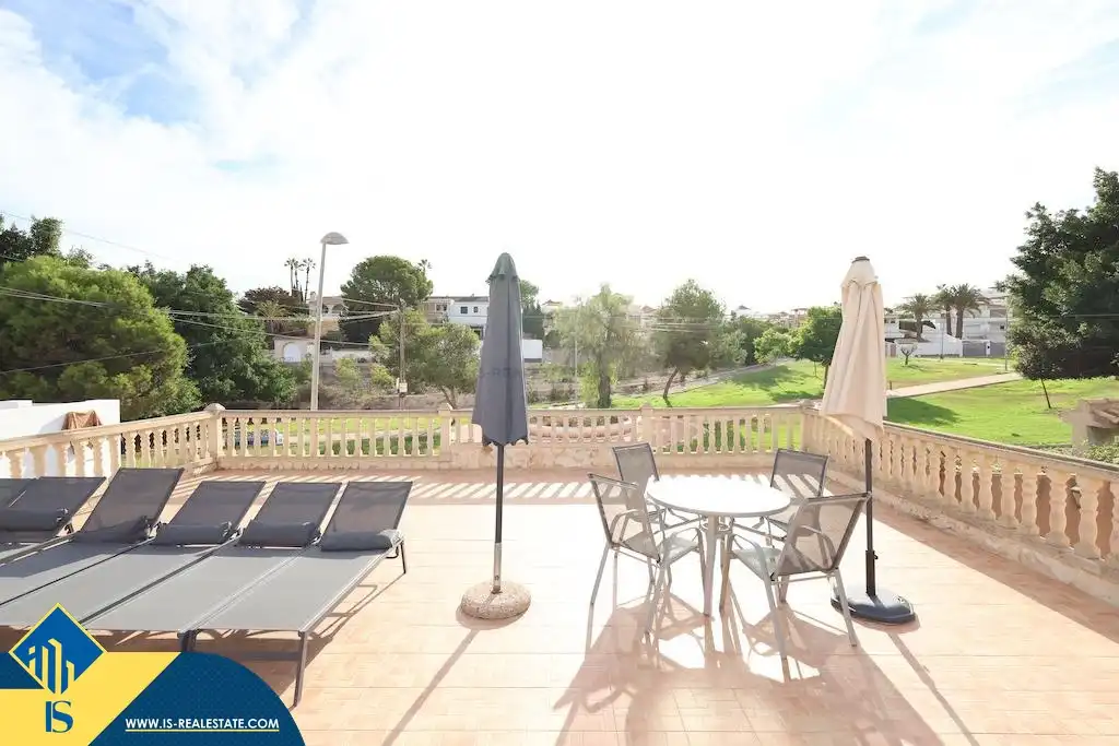 Terrassa de Casa o xalet de lloguer en Orihuela amb Terrassa, Piscina i Moblat