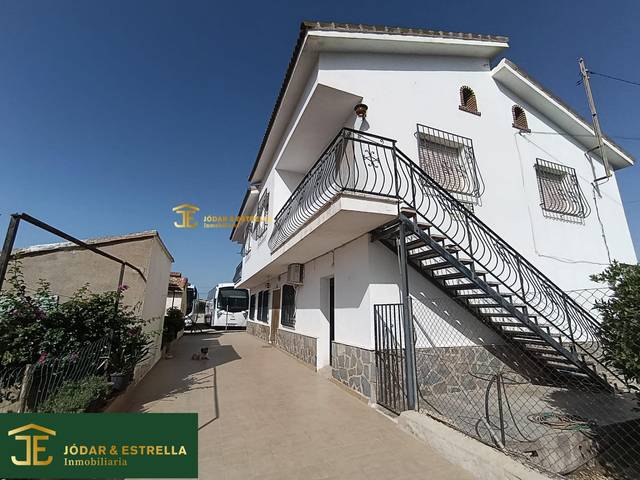 Casa-chalet en Venta en Pulgara
