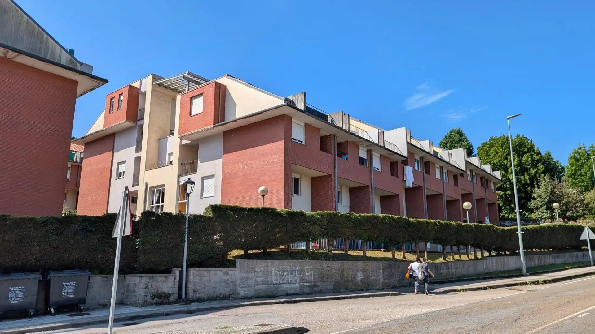 Vista exterior de Dúplex en venta en Piélagos con Calefacción, Terraza y Trastero
