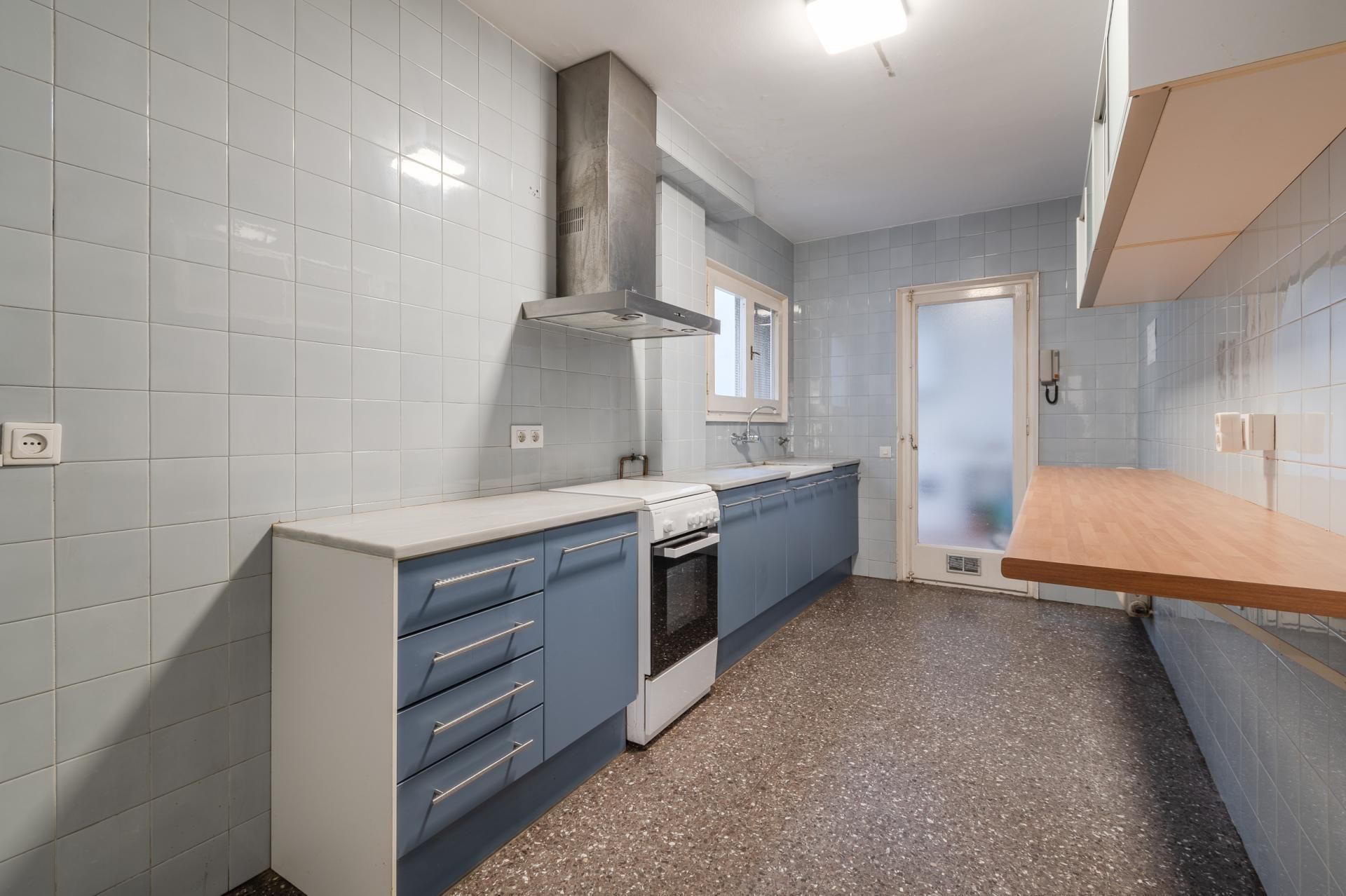 Kitchen of Apartment for sale in Girona Capital  with Balcony