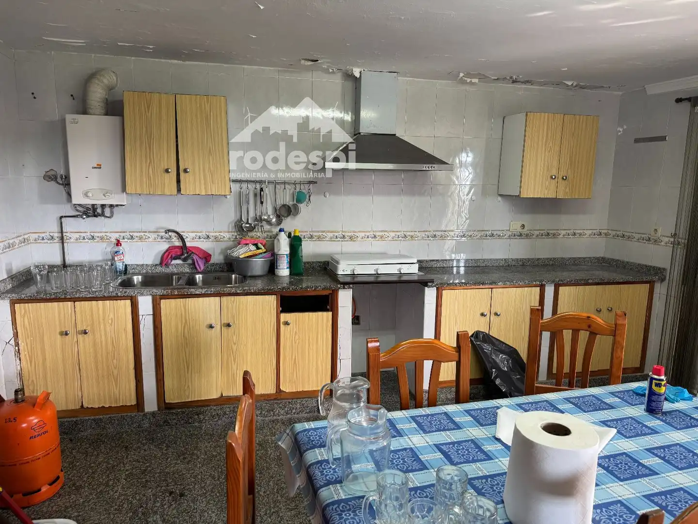 Kitchen of Houses for sale in Covelo  with Storage room and Furnished
