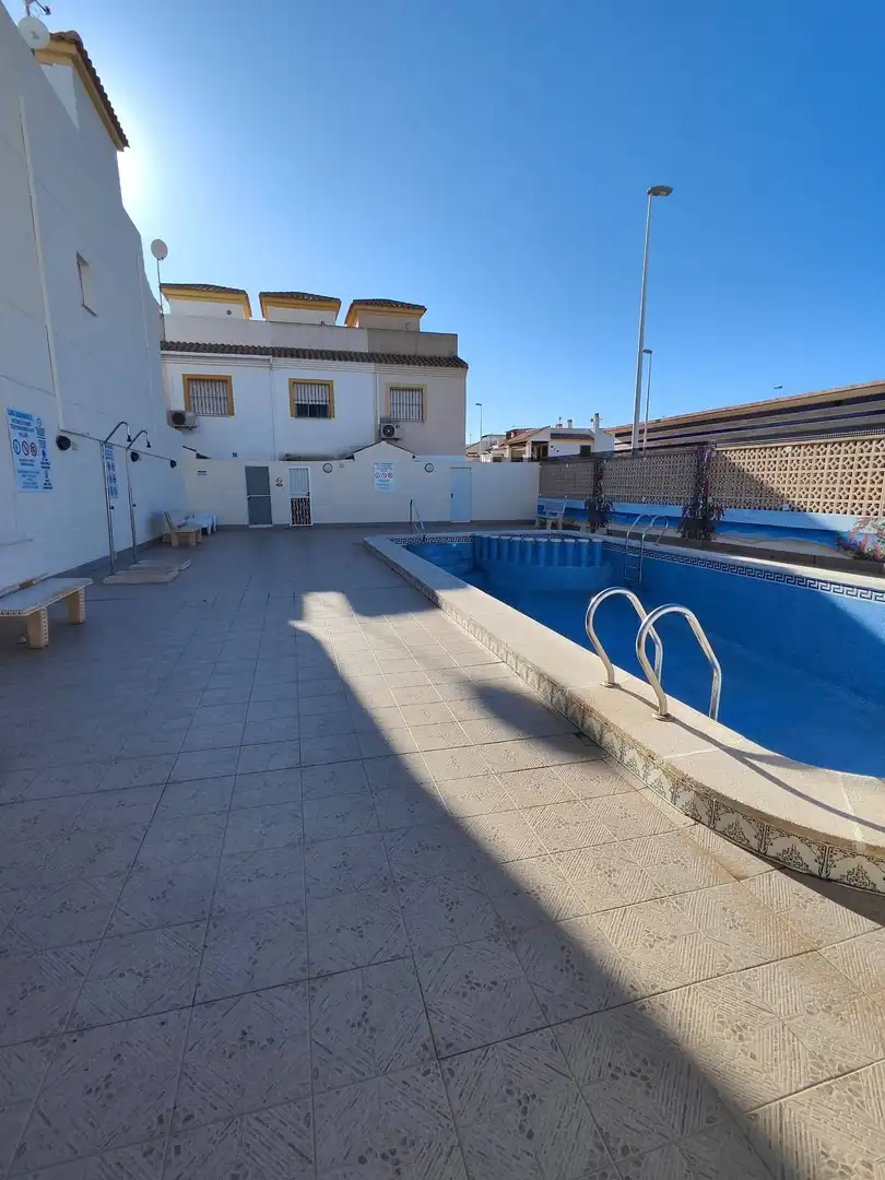 Casa adosada en venda a Los Peñascos - El Salero - Los Imbernones