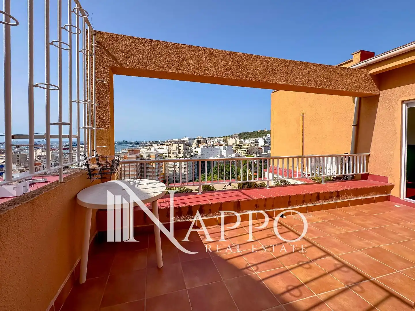 Appartement avec ascenseur à louer à Joan Crespi, imagen 2