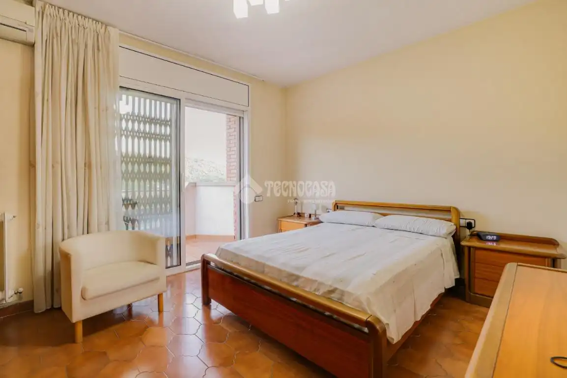 Casa amb terrassa en venda a Montcada Centre - La Ribera, imagen 10