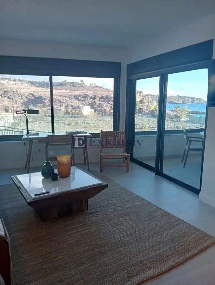 Sala de estar de Planta baja en venta en Guía de Isora con Aire acondicionado, Terraza y Amueblado