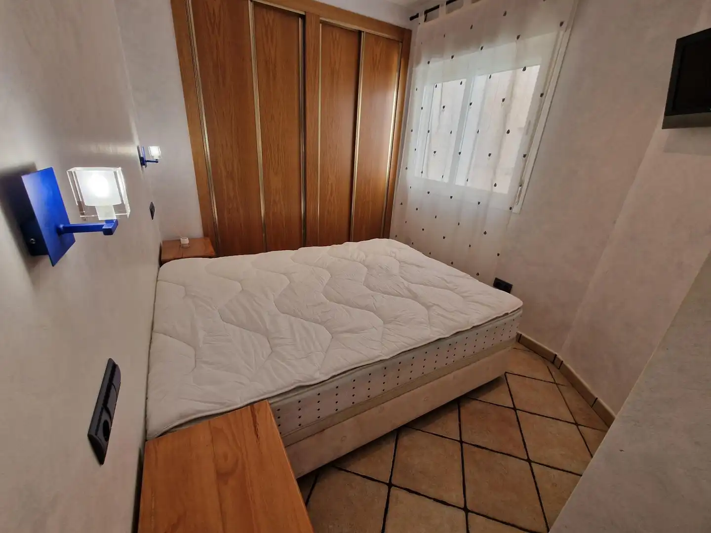Habitación de Apartamento en venta en Águilas con Amueblado y Balcón