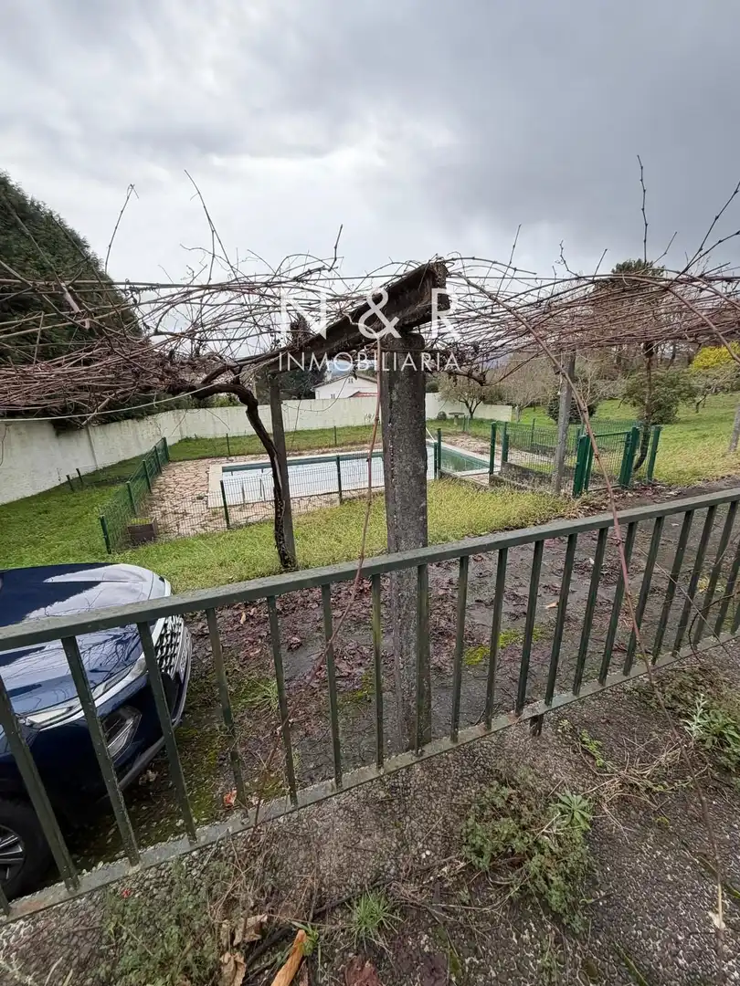 Casa o xalet en venda en Teo amb Calefacció i Moblat