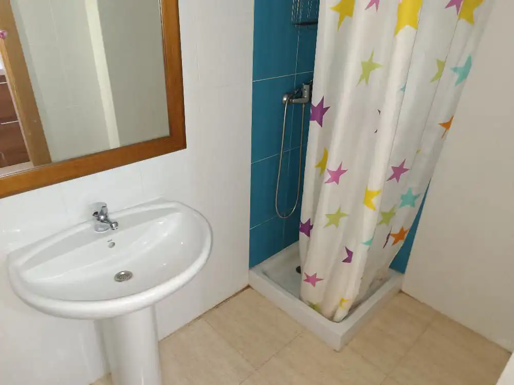 Bany de Apartament de lloguer en Águilas amb Terrassa i Moblat