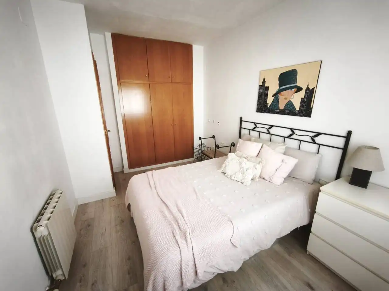 Habitación de Casa o chalet en venta en Santa Coloma de Gramenet con Aire acondicionado, Jardín privado y Parquet