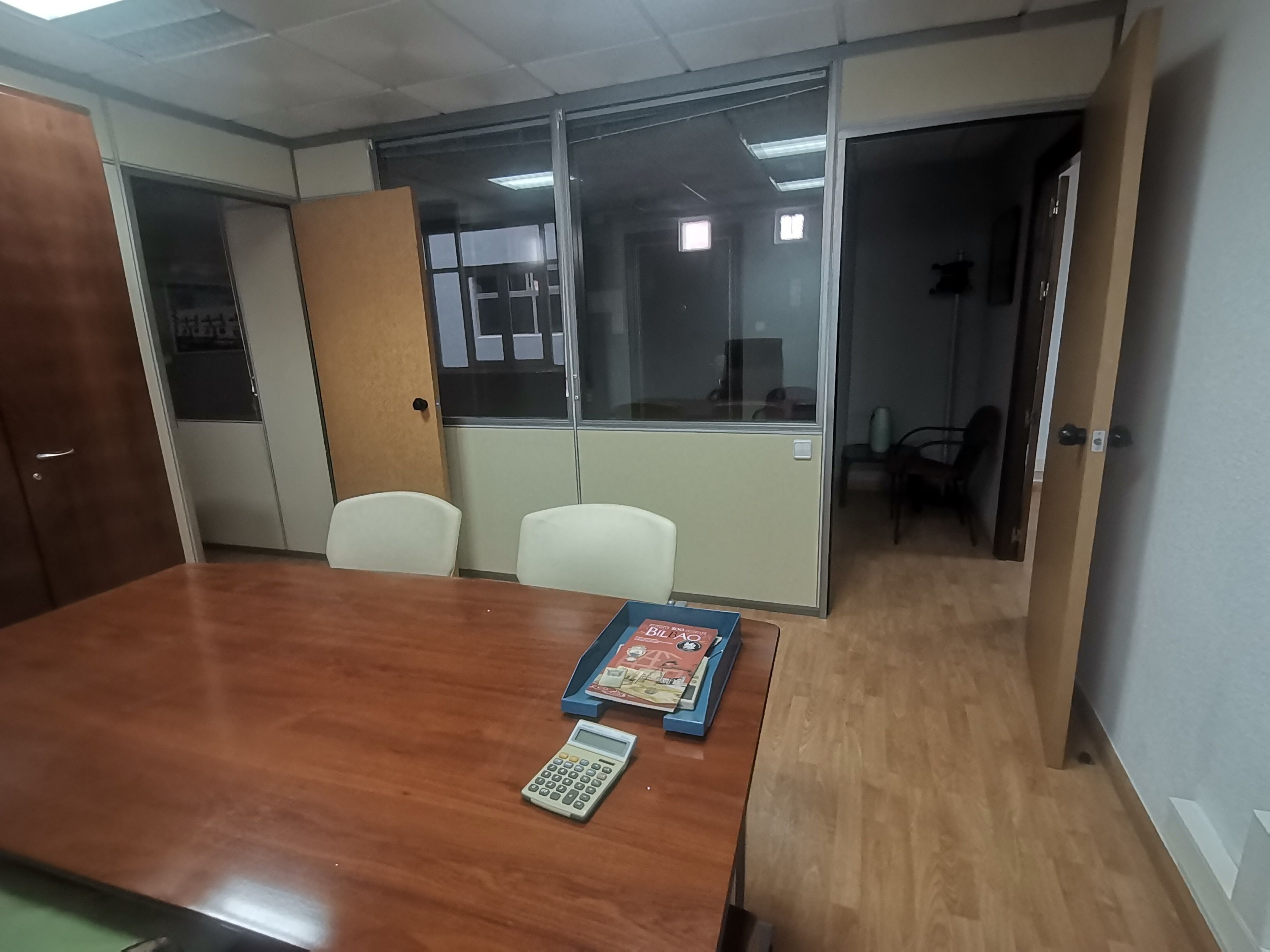 Office for sale in  Almería Capital  with Air Conditioner, Heating and Furnished