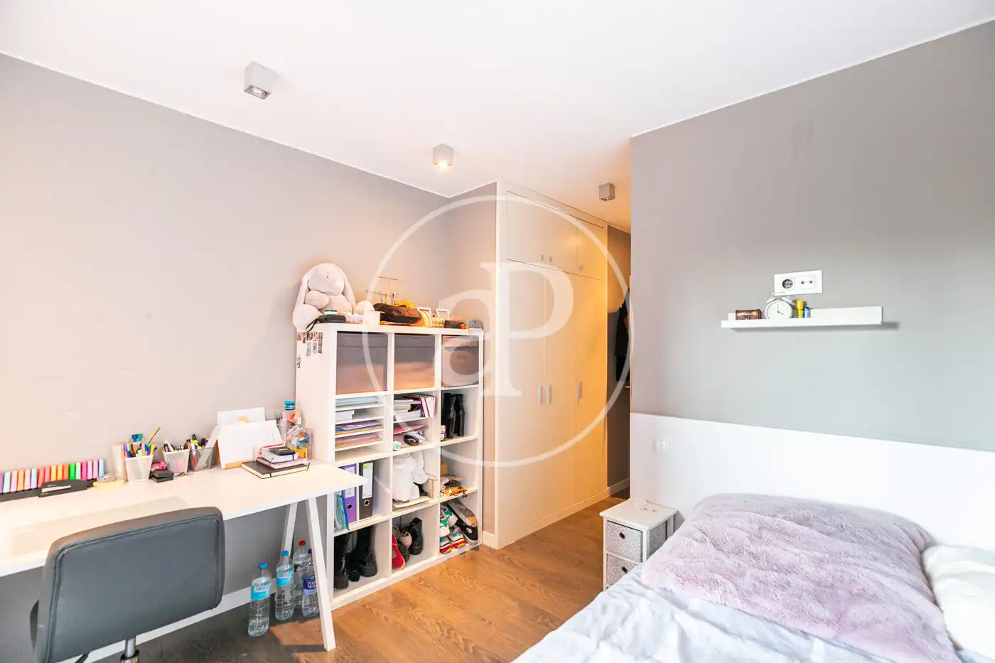 Bedroom of Flat for sale in Barcelona  with Air Conditioner, Heating and Terrace