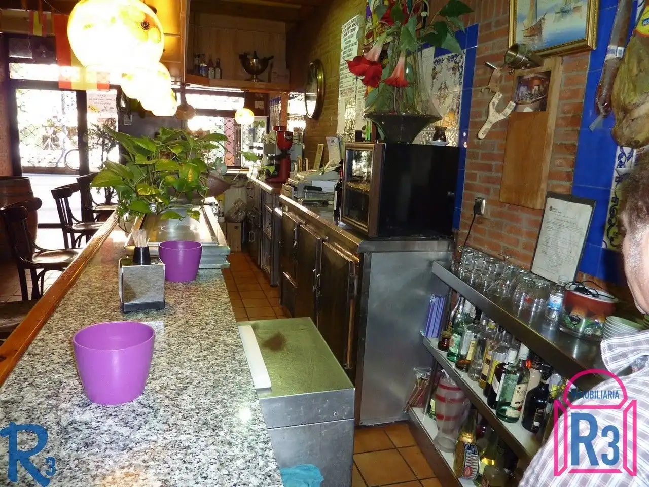 Local comercial en venda a Avenida Mariano Andrés, imagen 2