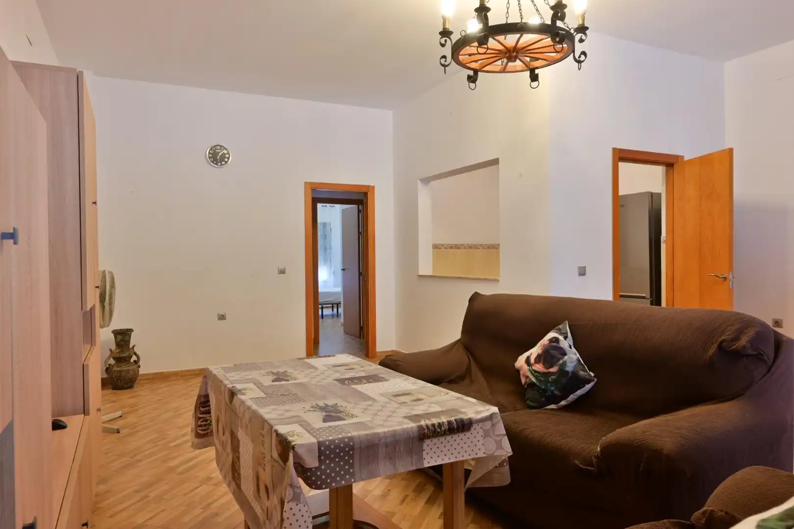 Sala d'estar de Finca rústica en venda en Las Navas de la Concepción amb Jardí privat, Terrassa i Moblat