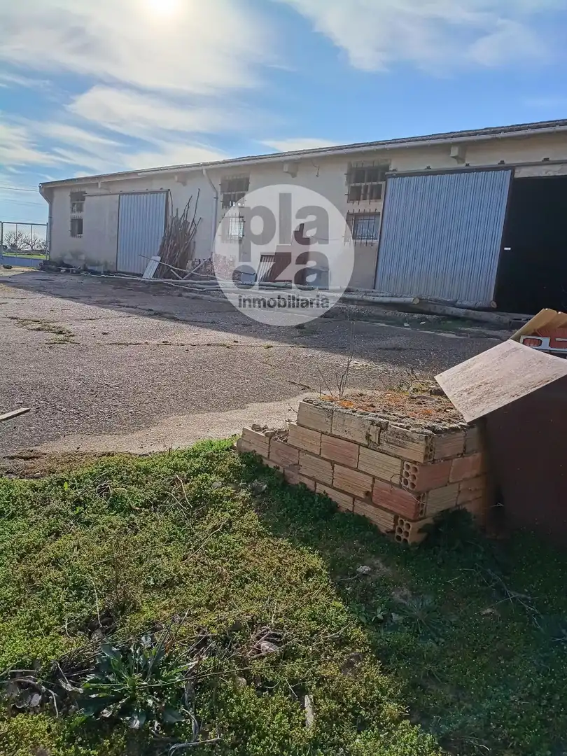 Industrial buildings for sale in Villadiego