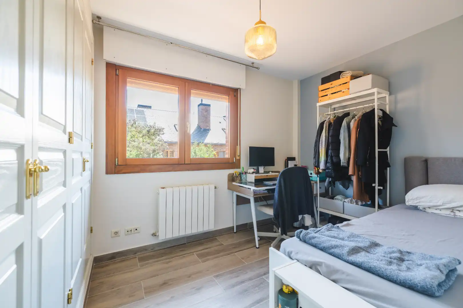 Schlafzimmer von Wohnung zum Verkauf in Las Rozas de Madrid mit Klimaanlage, Heizung und Gemeinschaftspool