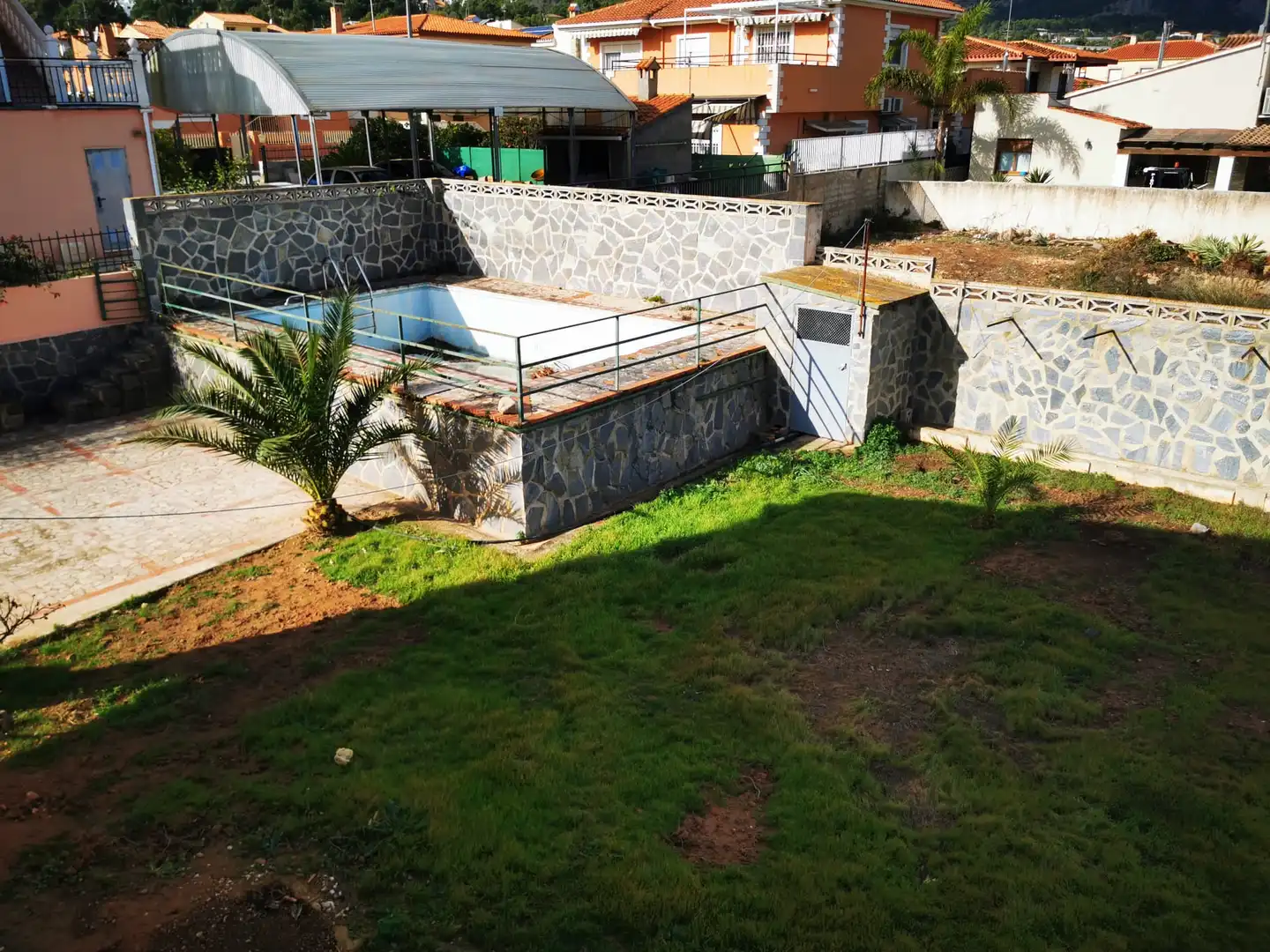 Piscina de Casa o chalet de alquiler en Polop con Calefacción, Jardín privado y Terraza