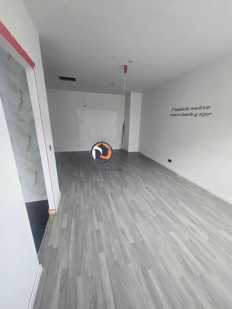 Local en venda en Alcorcón amb Aire condicionat, Calefacció i Parquet