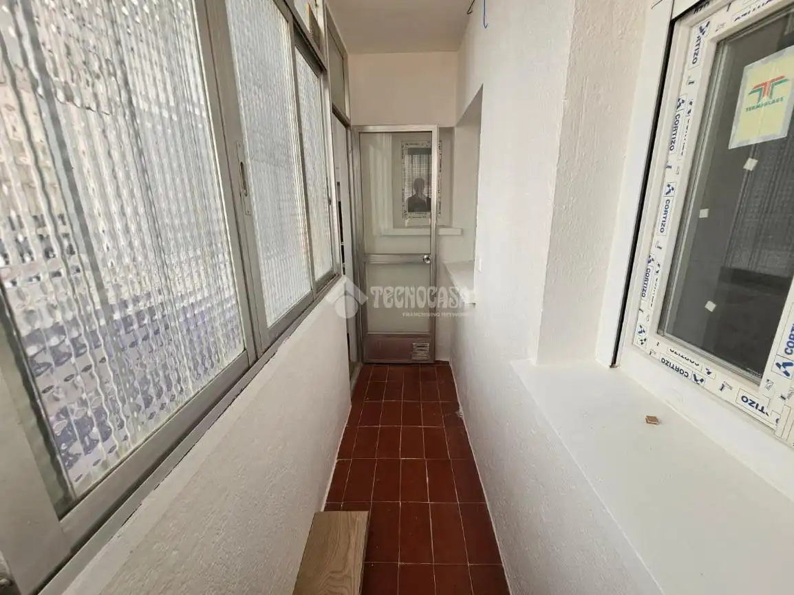 Piso en venta en Madrid con Calefacción y Terraza