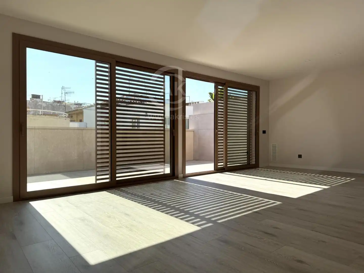 Attique avec ascenseur à vendre à Carrer Llarg