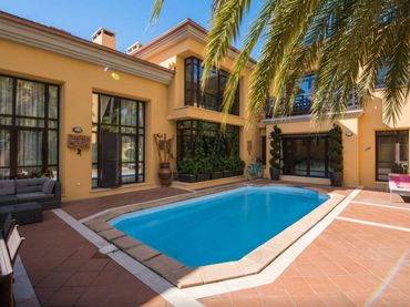Villa mit Pool zum Verkauf in Elviria - Cabopino