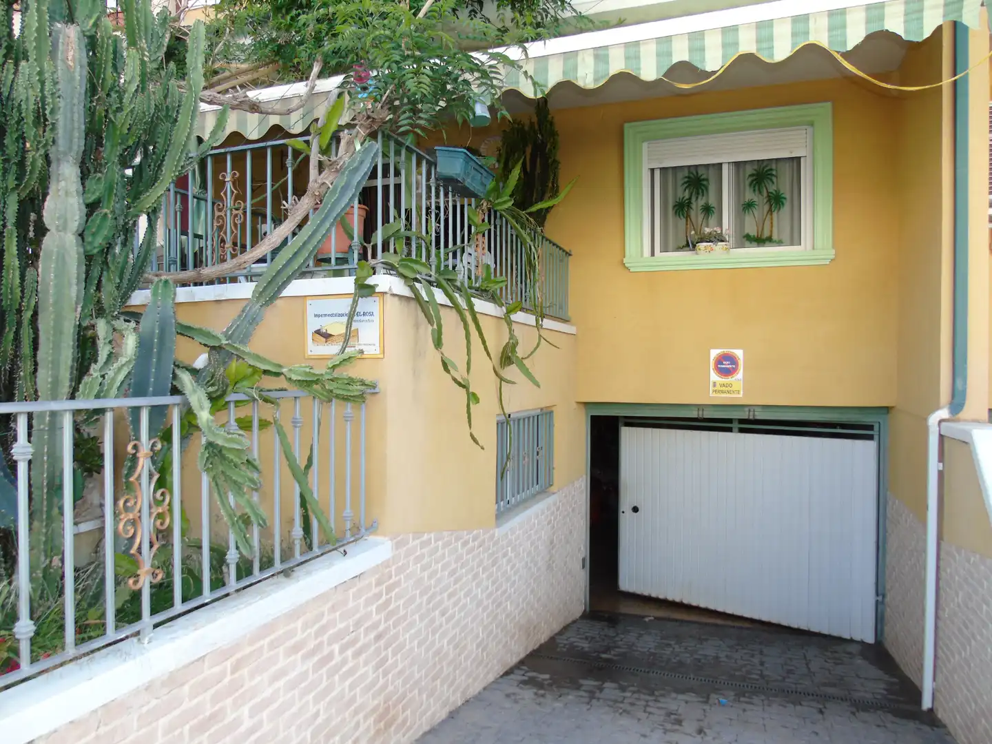 Detached homes for sale in Ceutí  with Air Conditioner, Storage room and Oven