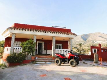 Maison rustique avec jardin à vendre à Valtocado - La Alquería - La Atalaya