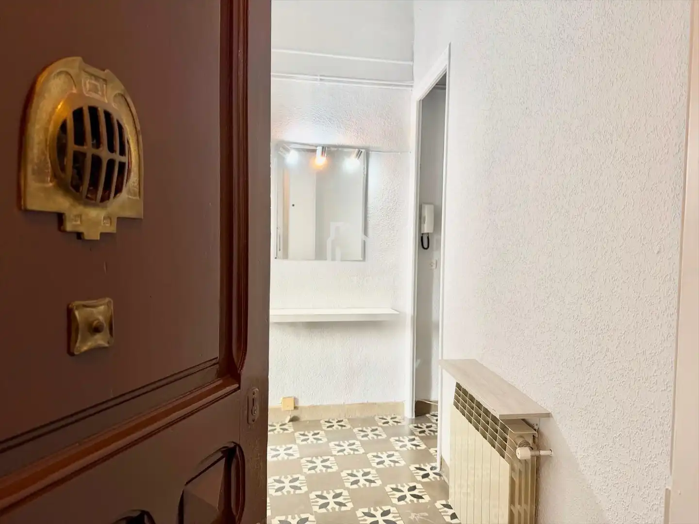 Piso en venta en Girona con Calefacción y Terraza