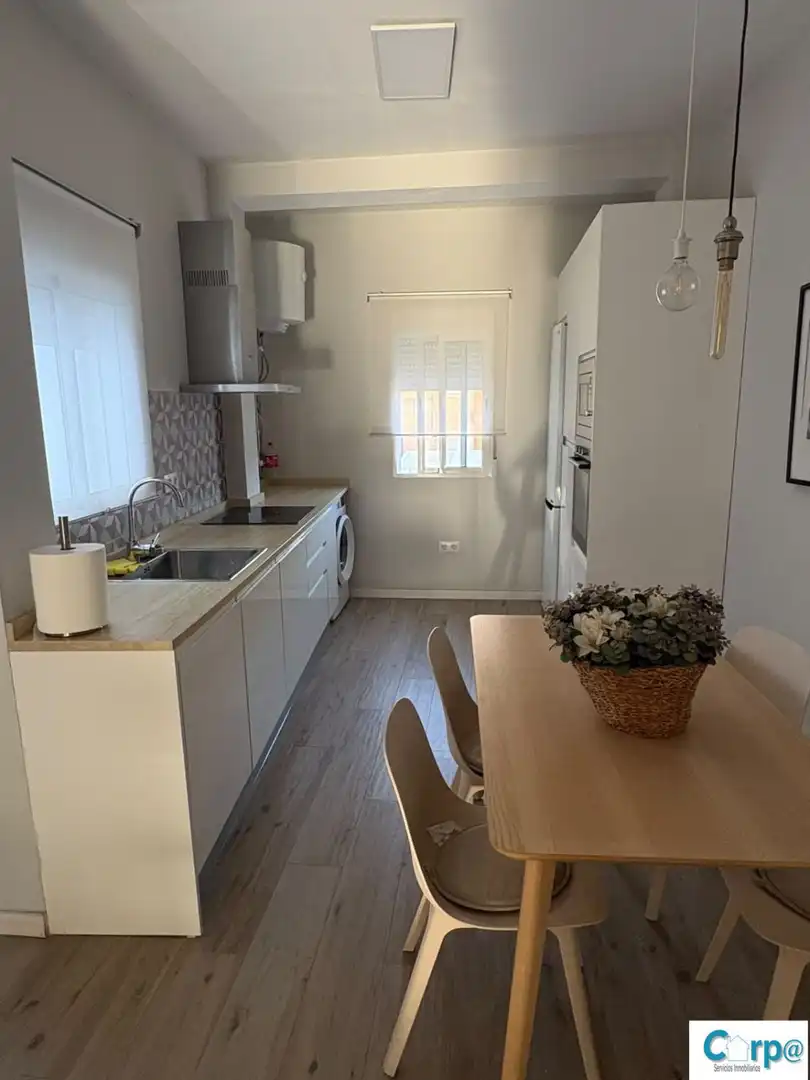Flat for rent in Arquitecto Alfaro, El Cabanyal - El Canyamelar